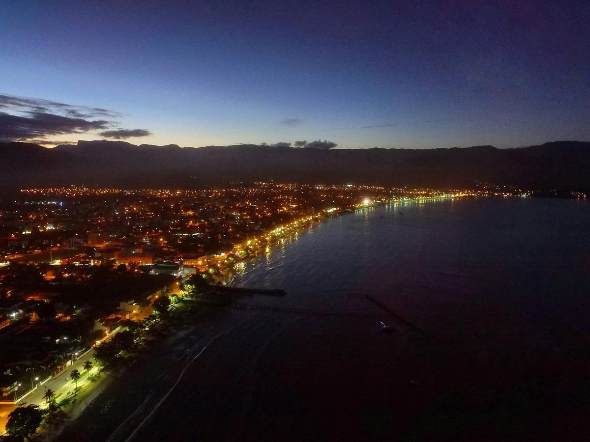 Suites Canoas Ubatuba Bagian luar foto